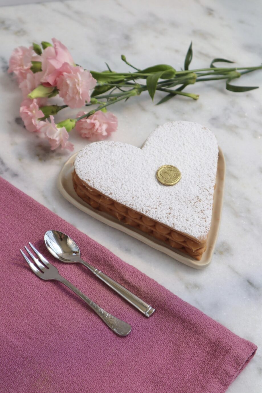 Platito Corazón con Alfajor