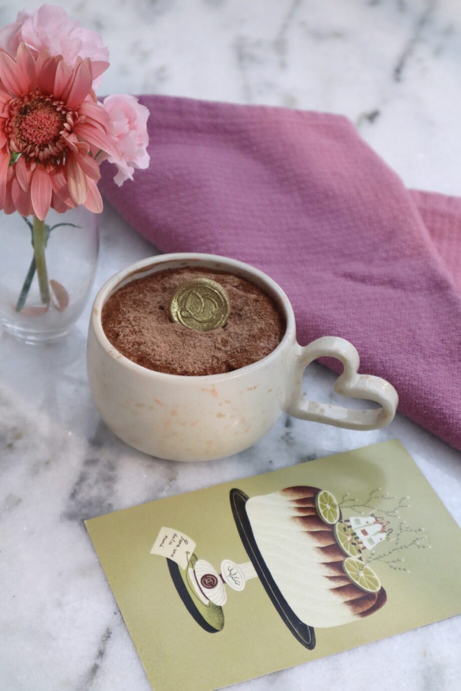 Taza con Mousse de Chocolate y Café